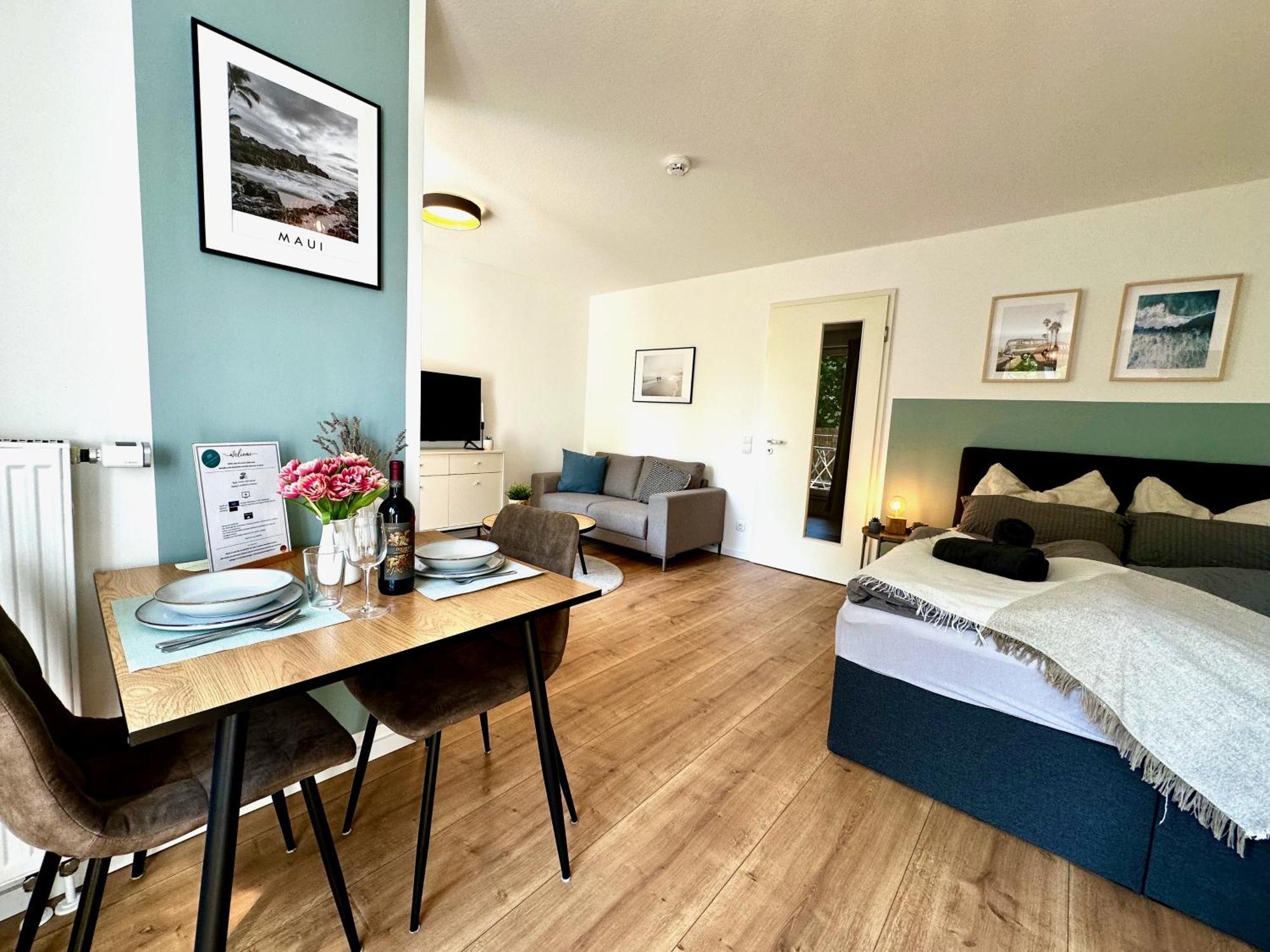 Gemuetliches 1R Apartment Mit Balkon, Parking, Tv Streaming マクデブルク エクステリア 写真